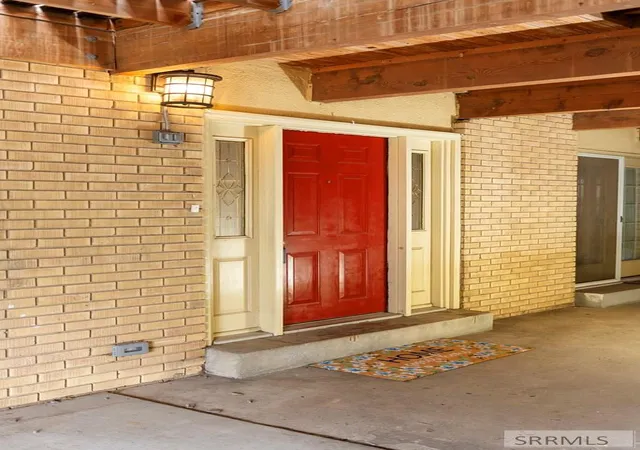 Homes for sale in Idaho Falls, ID | 220 N Fanning Avenue #33, Idaho Falls, ID 83401 | MLS# 2187640