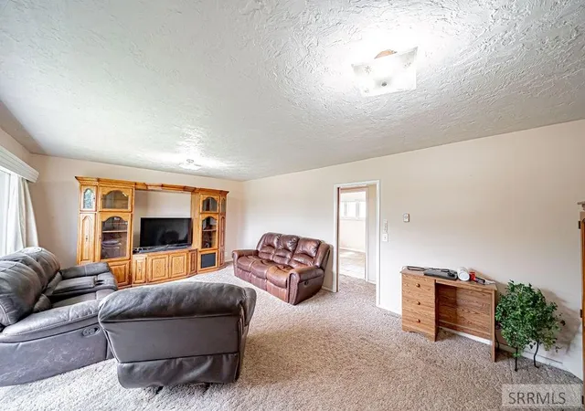 Homes for sale in Rexburg, ID | 546 E 3000 N, Rexburg, ID 83440 | MLS# 2187578
