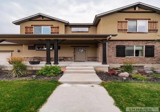 Photo 3 of Single family home for sale at 3060 S Chartwell Gardens, Ammon, ID 83406 | MLS# 2187970 | Listing updated on 2026-08-31