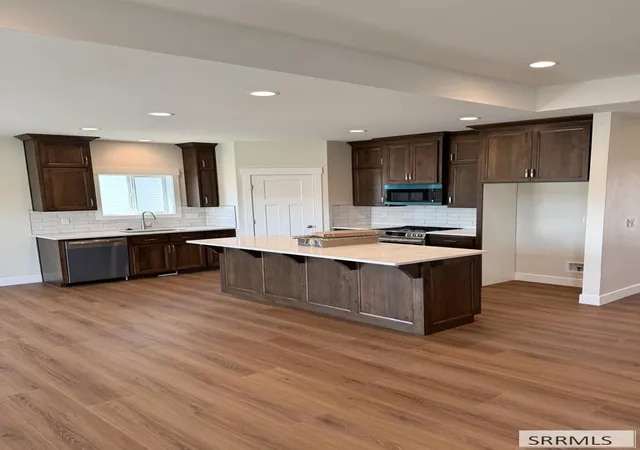 Photo 3 of Multi family home for sale at 340 Copper Bell Dr, Shelley, ID 83274 | MLS# 2188774 | Listing updated on 2026-09-08