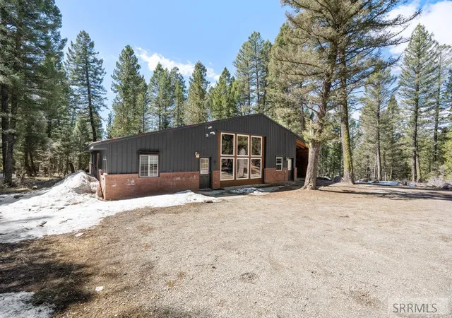3rd image of 4154 Pine Crest Dr, Island Park, ID 83429 | MLS# 2185372