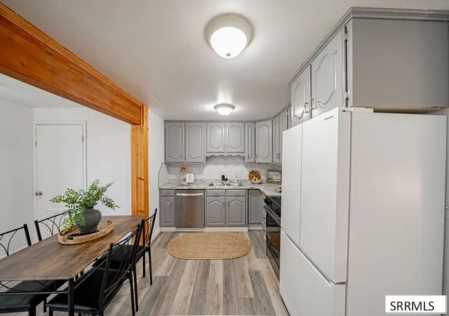 Photo 4 of Sale Pending at 957 Meadowbrook Lane, Pocatello, ID 83201 | MLS# 2188400 | Listing updated on 2026-09-22
