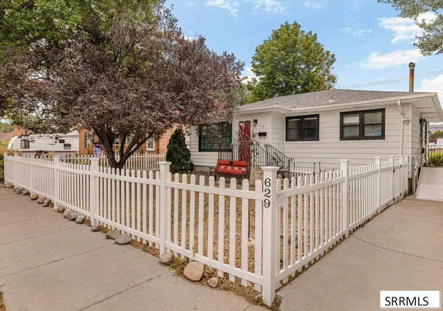 Photo 1 of Single family home for sale at 629 12th Avenue, Pocatello, ID 83201 | MLS# 2188586 | Listing updated on 2026-08-27