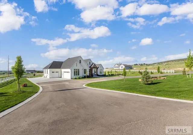 Homes for sale in Shelley, ID | 1292 E 1090 N, Shelley, ID 83274 | MLS# 2181573