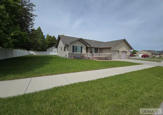 Homes for sale in Rexburg, ID | 471 Woodbridge Street, Rexburg, ID 83440 | MLS# 2187036