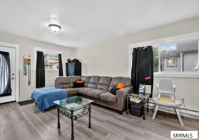 Photo 4 of Single family home for sale at 135 College Street, Idaho Falls, ID 83402 | MLS# 2188448 | Listing updated on 2026-09-03