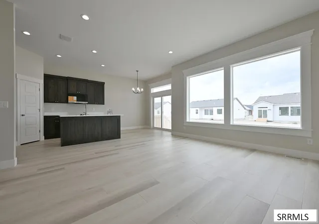 Photo 2 of Sale Pending at 6902 Bronson Dr, Idaho Falls, ID 83402 | MLS# 2188667 | Listing updated on 2026-08-31
