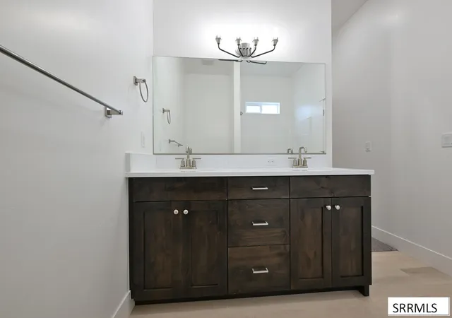 Photo 4 of Sale Pending at 6902 Bronson Dr, Idaho Falls, ID 83402 | MLS# 2188667 | Listing updated on 2026-08-31
