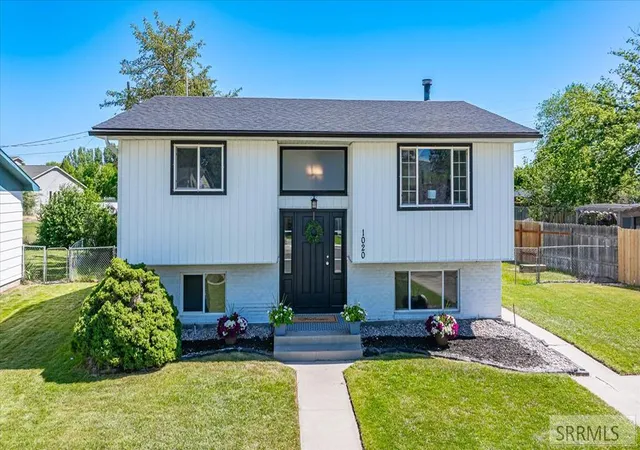 Homes for sale in Pocatello, ID | 1020 Northgate Dr, Pocatello, ID 83201 | MLS# 2186906
