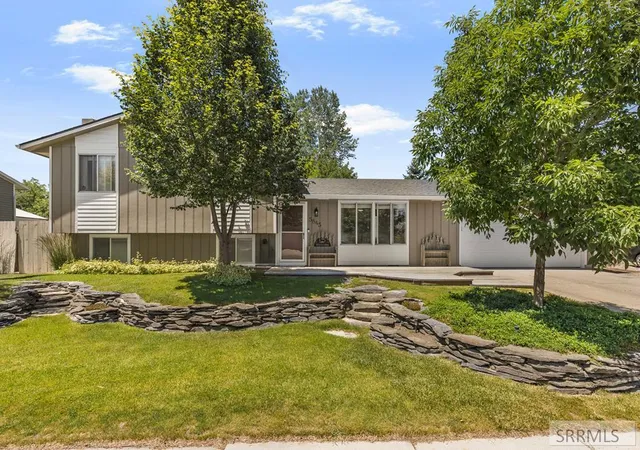 Homes for sale in Chubbuck, ID | 5845 Moses Street, Chubbuck, ID 83202 | MLS# 2187405