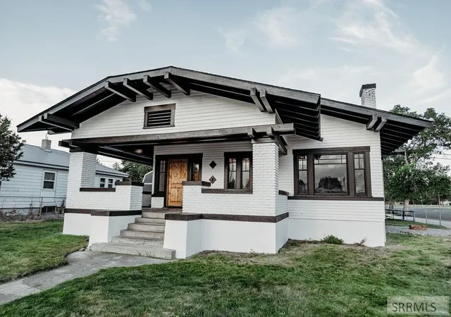 Photo 2 of Single family home for sale at 210 N Bridge Street, Saint Anthony, ID 83445 | MLS# 2187979 | Listing updated on 2026-09-16