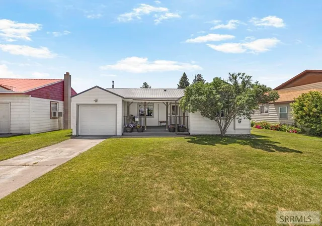 Photo 2 of Single family home for sale at 230 E Shelley Street, Idaho Falls, ID 83402 | MLS# 2186999 | Listing updated on 2026-08-26