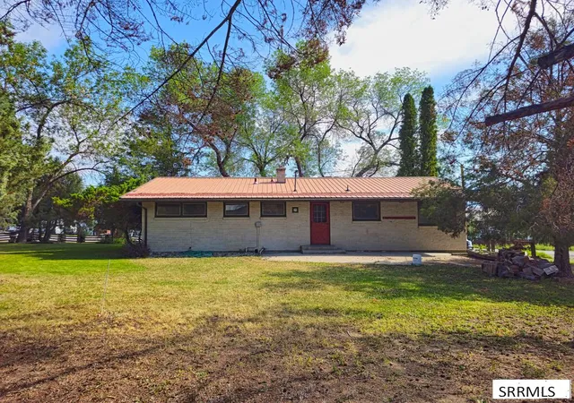 Photo 2 of Single family home for sale at 506 Courthouse Dr, Salmon, ID 83467 | MLS# 2188580 | Listing updated on 2026-08-20