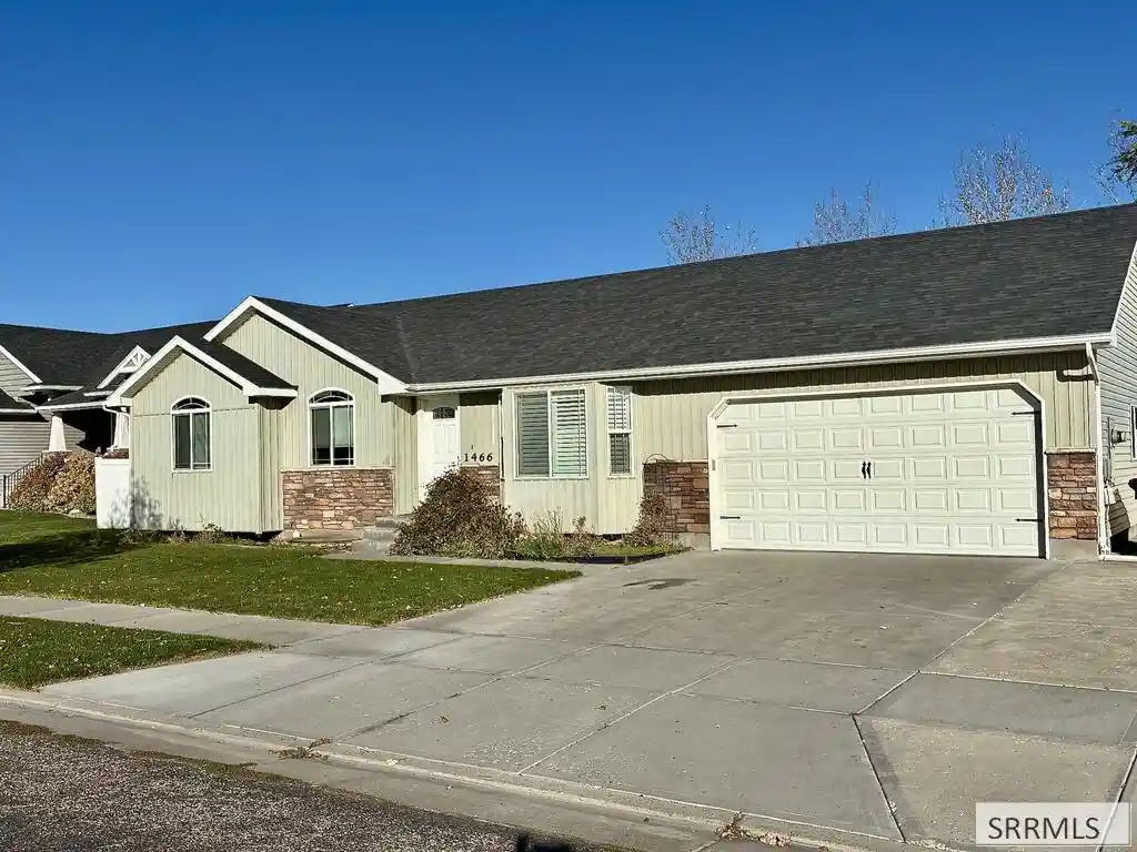 Single family home for sale at 1466 Chesney Ct, Idaho Falls, ID 83402 | MLS# 2189903