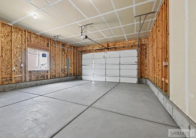 Photo 13 of Single family home for sale at 6883 Bronson Dr, Idaho Falls, ID 83402 | MLS# 2188013 | Listing updated on 2026-10-26
