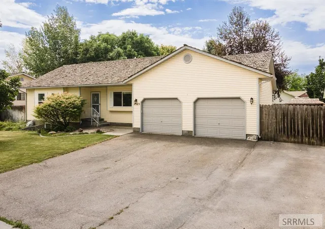 Homes for sale in Idaho Falls, ID | 2525 Granite Way, Idaho Falls, ID 83402 | MLS# 2187382