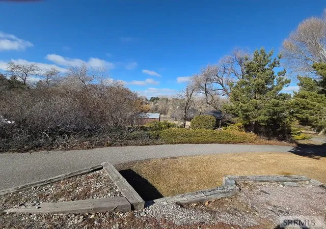 2nd image of 595 N Murdock Lane, Idaho Falls, ID 83402 | MLS# 2182401