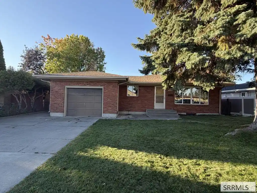 Photo 1 of Single family home for sale at 1298 9th Street, Idaho Falls, ID 83404 | MLS# 2189908 | Listing updated on 2026-10-21