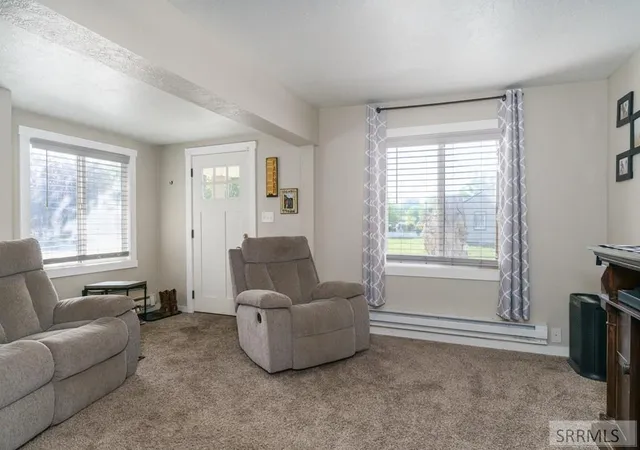 Homes for sale in Pocatello, ID | 605 N 10Th Avenue, Pocatello, ID 83201 | MLS# 2186829