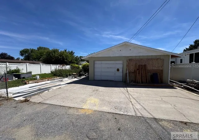 Homes for sale in American Falls, ID | 275 Washington, American Falls, ID 83211 | MLS# 2187109