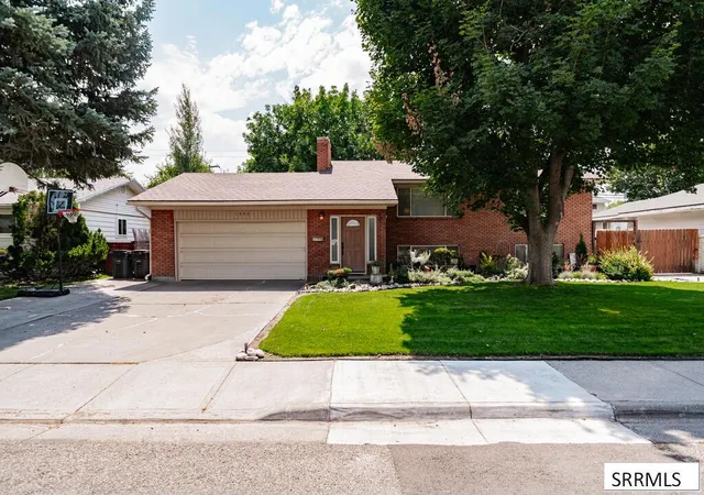 Photo 2 of Sale Pending at 1394 E 21st Street, Idaho Falls, ID 83404 | MLS# 2188472 | Listing updated on 2026-09-16