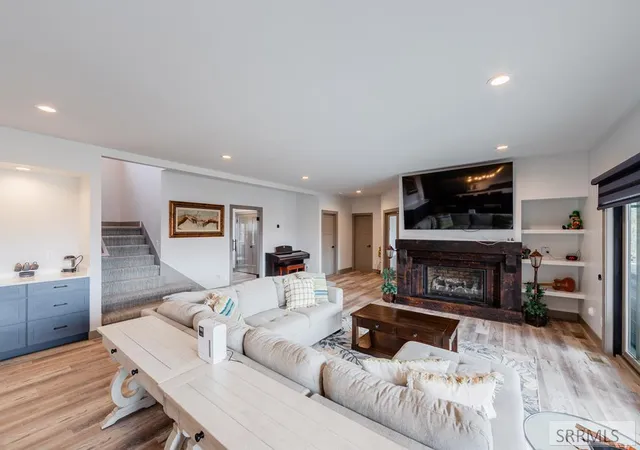 Photo 3 of Single family home for sale at 322 N 4500 E, Rigby, ID 83442 | MLS# 2184557 | Listing updated on 2026-09-09
