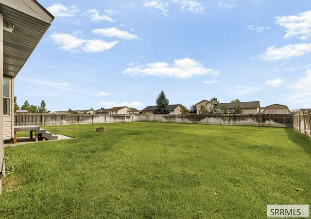 38th image of 2068 Edmiston Dr, Idaho Falls, ID 83401 | MLS# 2188812
