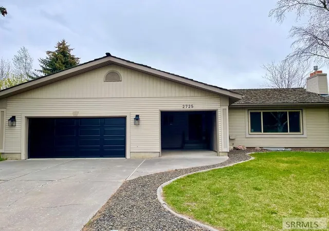 Homes for sale in Idaho Falls, ID | 2725 Glenwood Dr, Idaho Falls, ID 83404 | MLS# 2185521