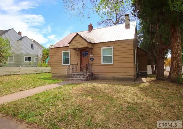 Homes for sale in Pocatello, ID | 1337 E Lewis Street, Pocatello, ID 83201 | MLS# 2187650