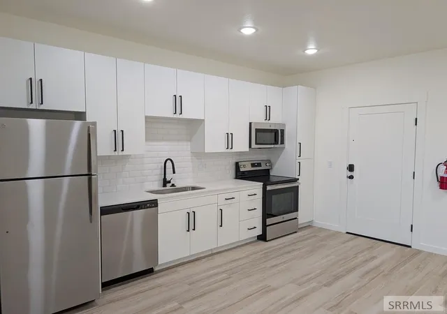Photo 3 of Condo for sale at 311 E Lorene Street #2105, Rexburg, ID 83440 | MLS# 2188156 | Listing updated on 2026-09-12
