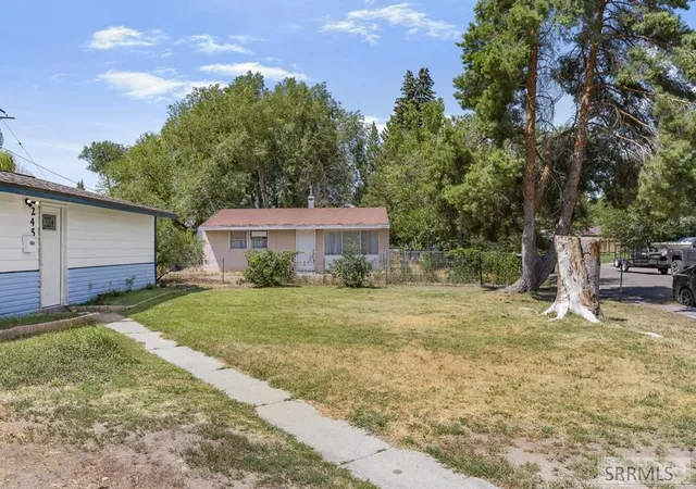 Photo 4 of Single family home for sale at 245 Utley Circle, Idaho Falls, ID 83401 | MLS# 2188159 | Listing updated on 2026-10-07