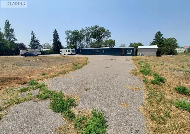 Photo 2 of Single family home for sale at 766 W Grand Avenue, Arco, ID 83213 | MLS# 2188380 | Listing updated on 2026-08-07