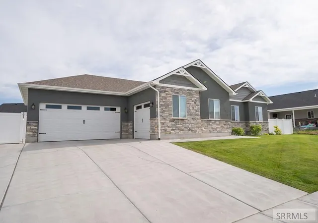 2nd image of 4828 E Luxor Dr, Idaho Falls, ID 83401 | MLS# 2187536