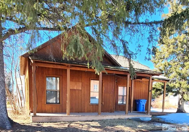 1st image of 109 N 2nd W, Saint Anthony, ID 83445 | MLS# 2187094