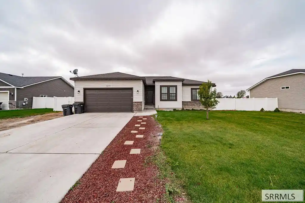 Single family home for sale at 1245 Ernest Dr, Idaho Falls, ID 83402 | MLS# 2189900