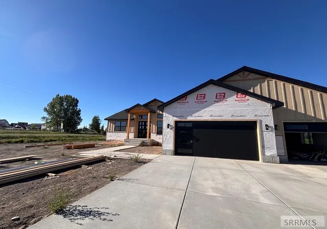 Photo 2 of Single family home for sale at 3005 Hope Estates Lane, Rexburg, ID 83440 | MLS# 2187236 | Listing updated on 2026-08-03