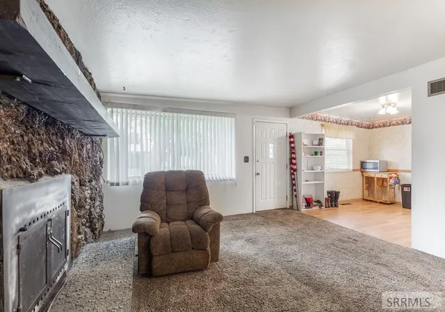 Photo 4 of Sale Pending at 1515 Dennis Avenue, Blackfoot, ID 83221 | MLS# 2188205 | Listing updated on 2026-09-10