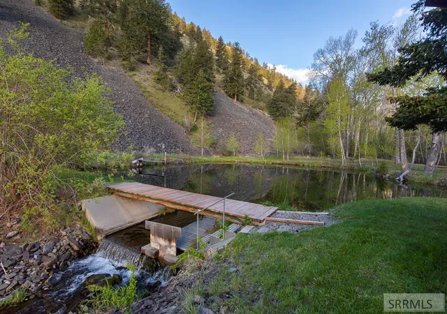 5th image of 37 Canyon View Road, Salmon, ID 83467 | MLS# 2186031