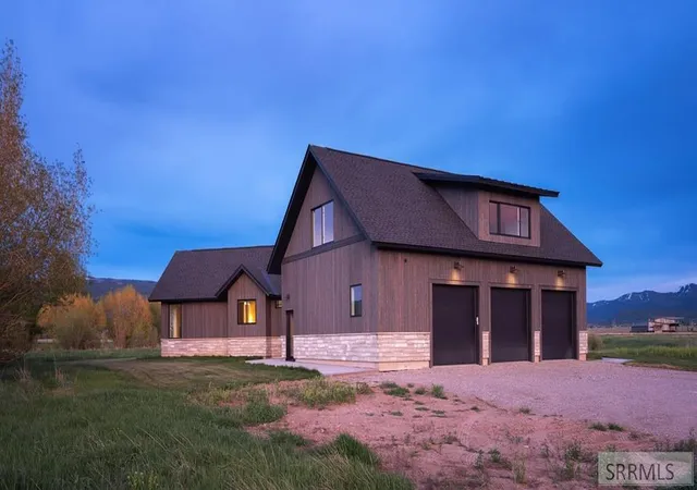 Photo 4 of Single family home for sale at 7050 Fox Meadow Dr, Victor, ID 83455 | MLS# 2186572 | Listing updated on 2026-05-23