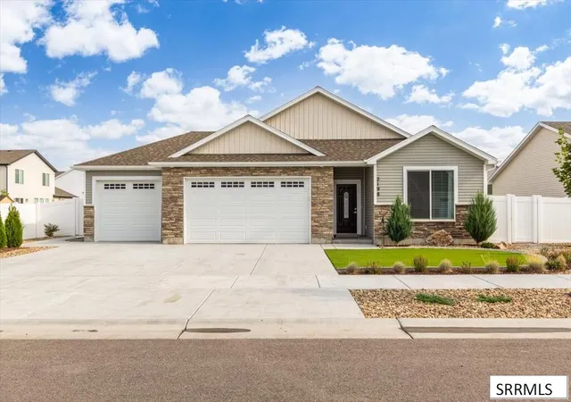 Photo 1 of Single family home for sale at 2198 W 640 S, Rexburg, ID 83440 | MLS# 2188556 | Listing updated on 2026-09-03