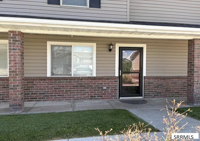 Photo 1 of Townhouse for sale at 418 Pheasant Ridge Dr #B, Chubbuck, ID 83202 | MLS# 2188763 | Listing updated on 2026-08-26