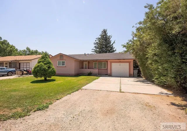 Photo 1 of Single family home for sale at 102 E Custer Street, Aberdeen, ID 83210 | MLS# 2187803 | Listing updated on 2026-08-17