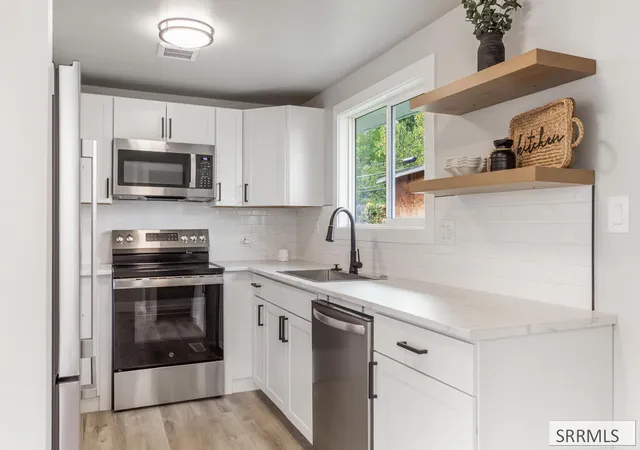 5th image of 1087 Lovejoy Street, Idaho Falls, ID 83401 | MLS# 2188873