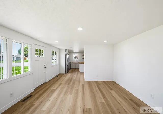 Photo 3 of Single family home for sale at 1063 Irving Street, Idaho Falls, ID 83401 | MLS# 2188195 | Listing updated on 2026-10-04