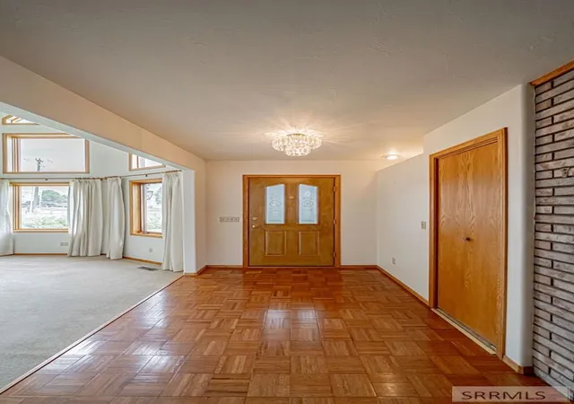 Photo 3 of Sale Pending at 946 S Bellin Road, Idaho Falls, ID 83402 | MLS# 2187602 | Listing updated on 2026-09-15
