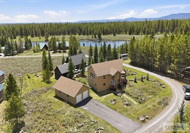 Photo 3 of Single family home for sale at 3424 W Robbins Circle, Island Park, ID 83429 | MLS# 2188022 | Listing updated on 2026-07-27