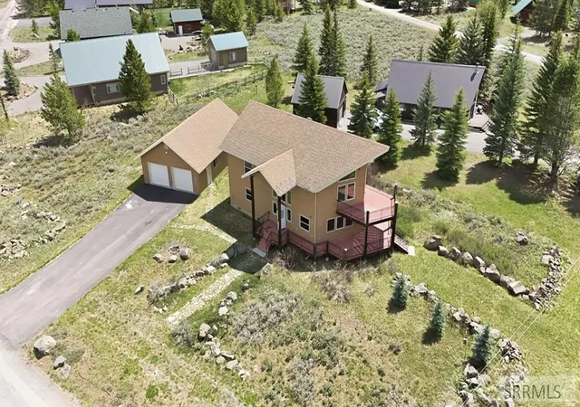 Photo 3 of Single family home for sale at 3424 W Robbins Circle, Island Park, ID 83429 | MLS# 2188022 | Listing updated on 2026-07-27