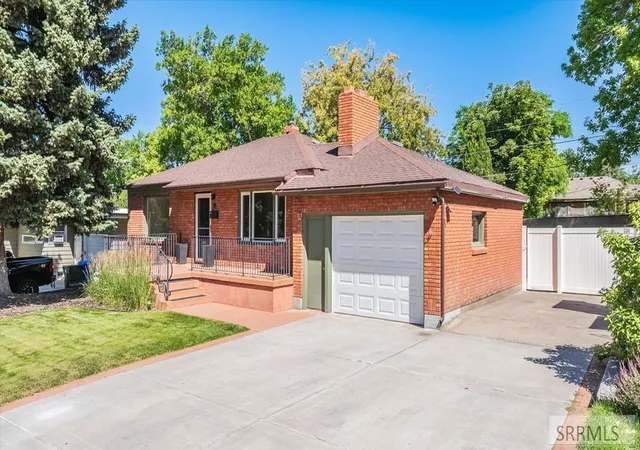 Homes for sale in Pocatello, ID | 38 Harvard Street, Pocatello, ID 83201 | MLS# 2187742
