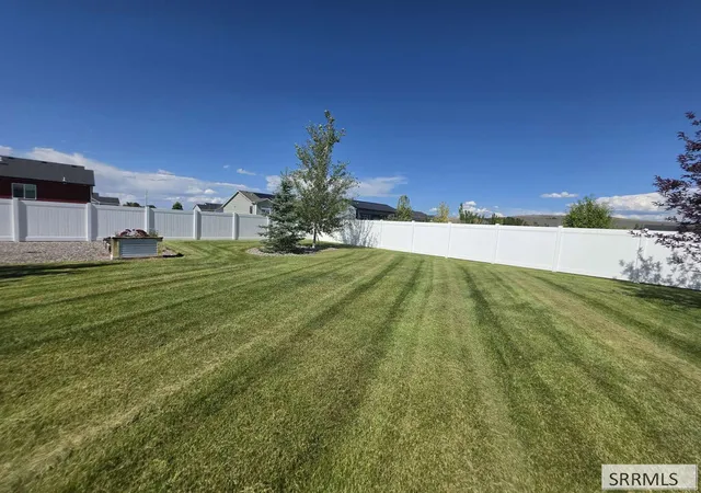 26th image of 5059 E Allcott Dr, Iona, ID 83427 | MLS# 2188779