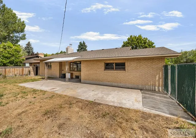 Homes for sale in Idaho Falls, ID | 1486 E 16th Street, Idaho Falls, ID 83404 | MLS# 2187622
